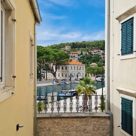Calico Apartment's Jelsa (Hvar)